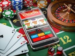 Antarmuka aplikasi koycash menampilkan dealer langsung blackjack dengan opsi taruhan dan chat